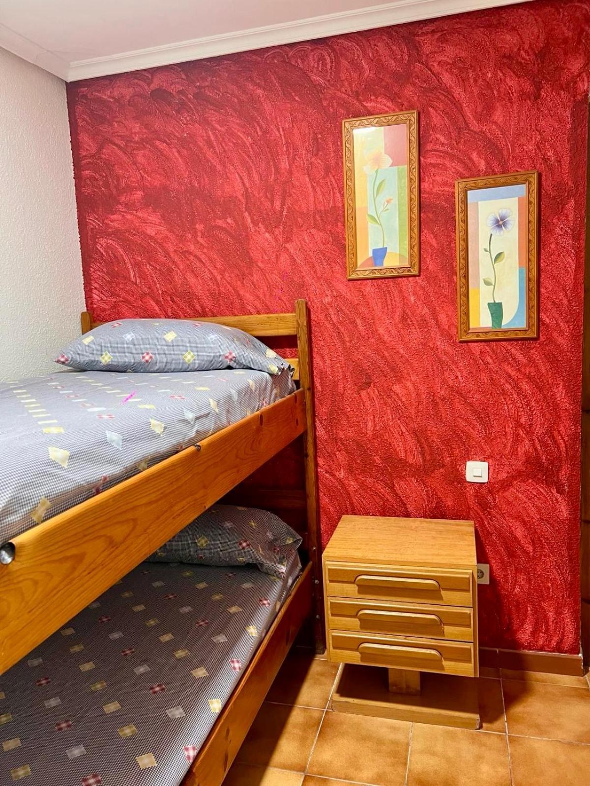 Hospedaje Marisa 拉埃米达 外观 照片